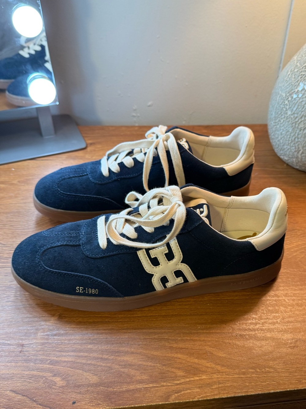 Sam Edelman Navy Tenny Sneaker